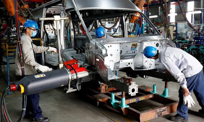 Politburo issues first resolution on FDI
