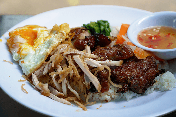 Saigon family-run street stall makes broken rice a specialty