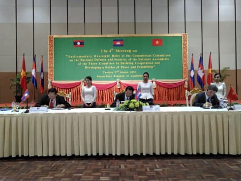 CLV parliamentary committees agree to boost cooperation