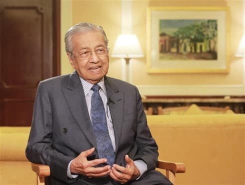Malaysian PM hopes to enhance strategic partnership with Vietnam