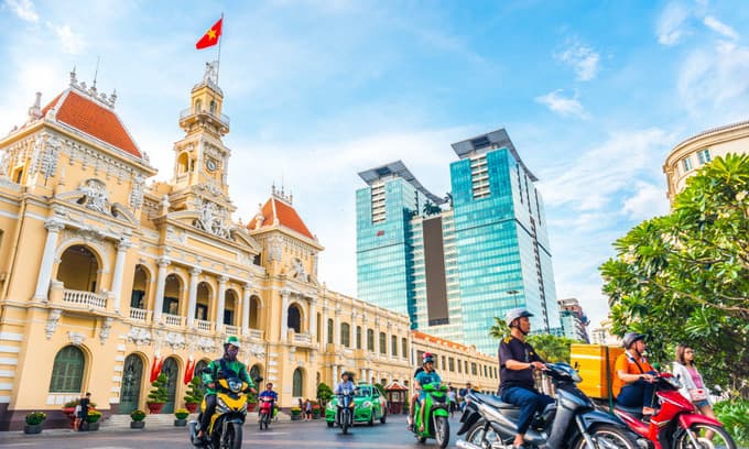 Vietnam lags behind regional peers in travel competitiveness