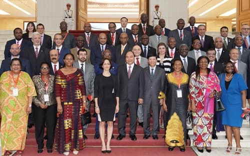 PM suggests soon establishing official relationship with African Union