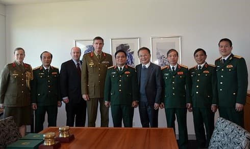 Vietnam, Australia step up defence cooperation