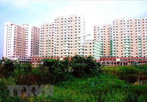 Vietnam needs to complete land market: experts