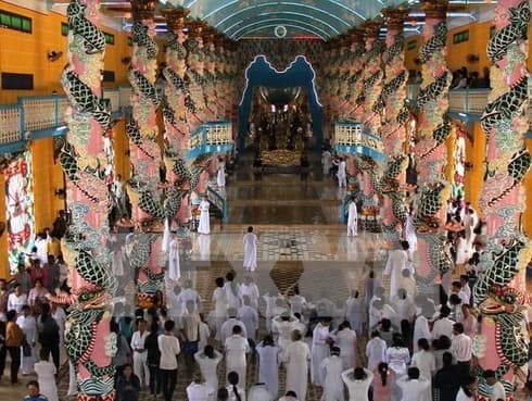 Cao Dai followers celebrate festival in Tay Ninh province