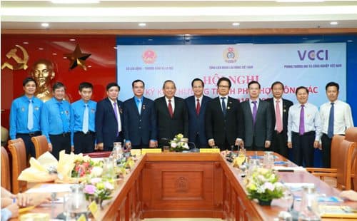DPM: Labor cooperation, development for interest of laborers, enterprises