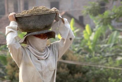 ILO launches global media competition on labour migration