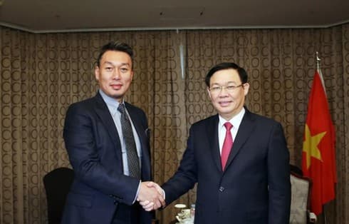 Deputy PM: Vietnam wants to follow RoK’s cashless model