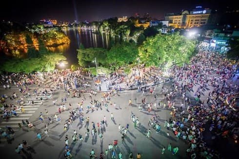 Hanoi wants long-term cooperation with Ile-de-France region