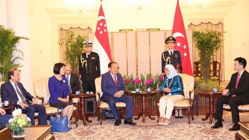 Vietnam, Singapore look to stronger strategic partnership