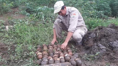 Quang Tri successfully handles nearly 300 explosive devices