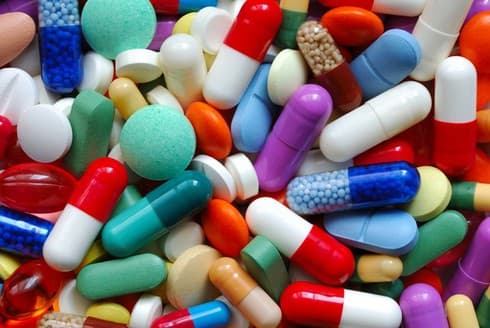 Vietnam spends US$2.144 bil importing pharmaceuticals in over eight months
