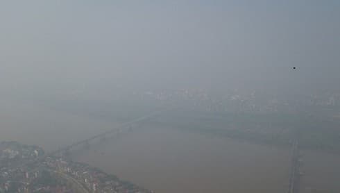 Downpour expected to end air pollution in Hanoi