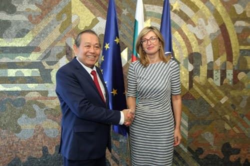 VN, Bulgaria head to soon sign cooperative documents on education, culture, tourism