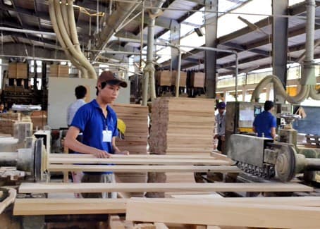 Wood and forestry exports hit close to US$8 bil in nine-month period