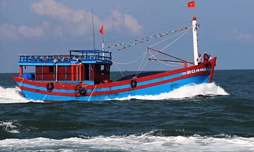 China declines to rescue damaged Vietnamese vessel at sea