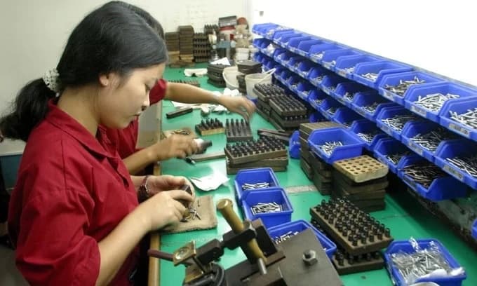 SMEs still cramped by insufficient credit: survey