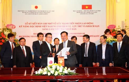 Vietnam, Japan sign MoC on sending skilled labourers overseas