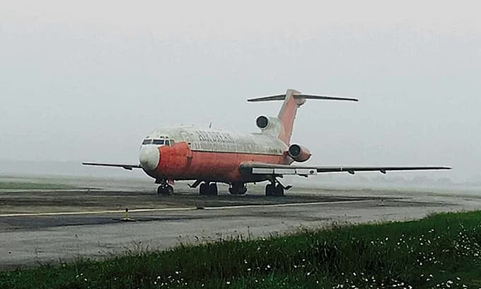 Aircraft abandoned in Hanoi airport worth over $73,000