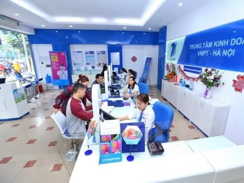 Vietnam climbs five spots in postal development rankings