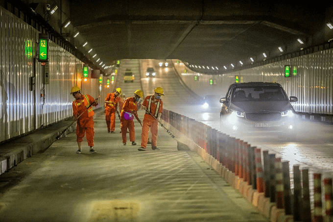 Tunnel vision keeps Saigon underground passage primed for heavy traffic