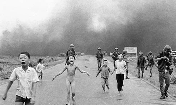 Vietnam War photo of napalm-struck girl most powerful image in 50 years