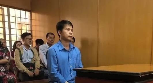 Former cop jailed for blackmailing Vietnamese banker