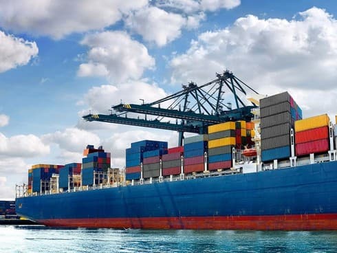 Vietnam enjoys growing trade surplus of over US$6.8 billion