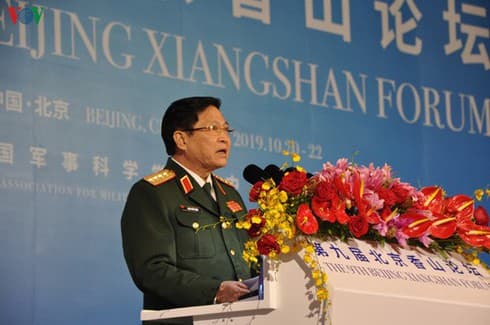 Vietnam underlines resolving East Sea issue by peaceful measures