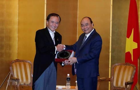 Prime Minister receives leaders of Japanese locality, newspaper