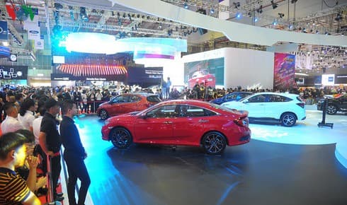 Vietnam Motor Show 2019 kicks off in HCM City