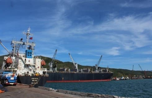 Chinese port group wants to open container line to Vung Ang port