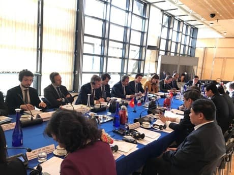 Paris conference connects Vietnamese, French businesses