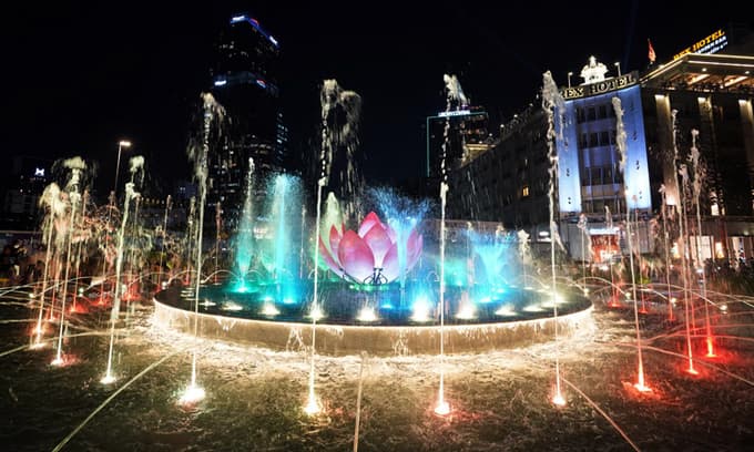 Saigon walking street to host everyday water-music show