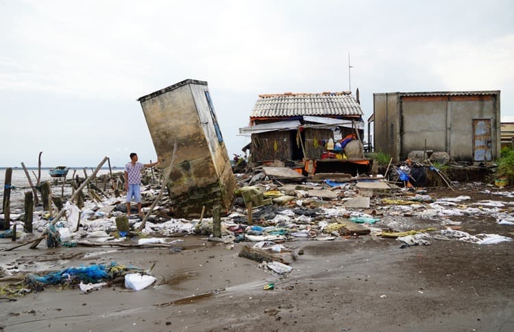 Double whammy: Coastal erosion, land sinkage plague Mekong Delta