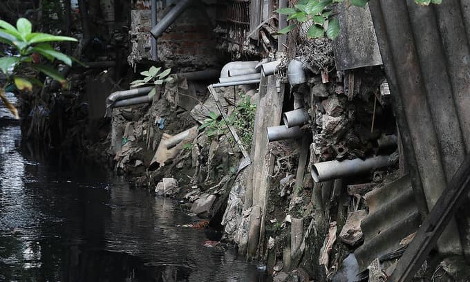 Foul deed: Hanoi lays waste to a majestic river