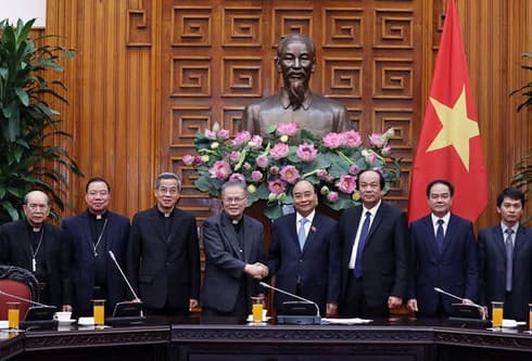 PM receives members of Catholic Bishops’ Conference of Vietnam