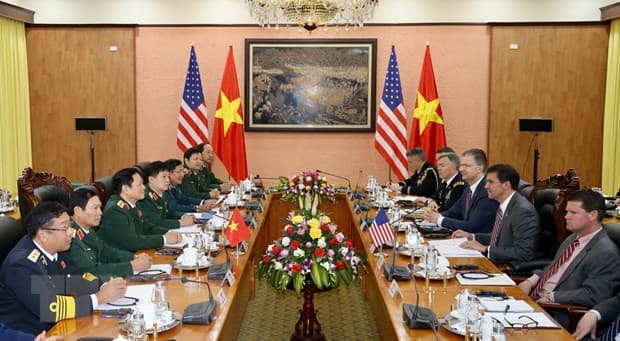 Defense Minister holds talks with U.S. Secretary of Defense