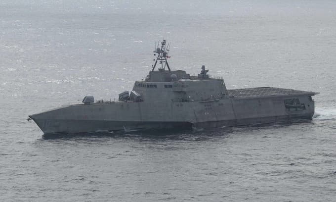 US warships sail in disputed South China Sea amid tensions