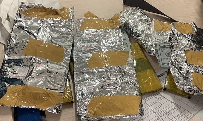 $129,000 cash seized at Hanoi airport from Moscow passenger