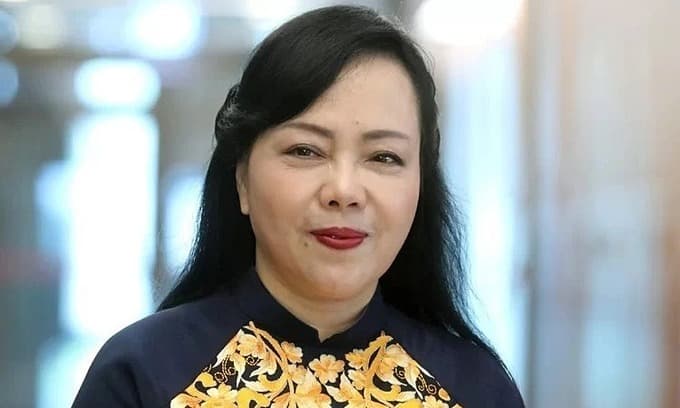 Vietnam health minister retires mid-term