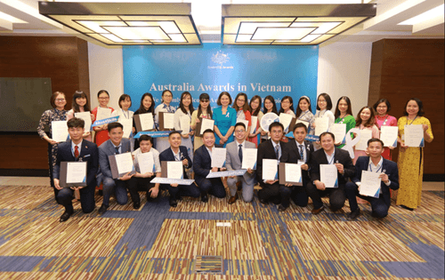Australia supports Vietnam in human resources development