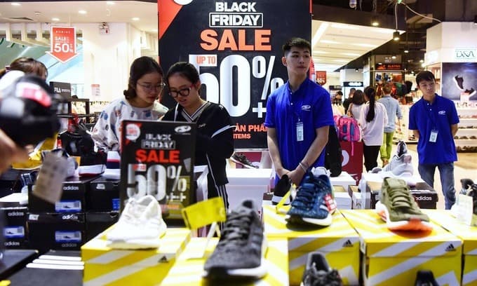74 pct of Vietnamese men to shop on Black Friday: survey