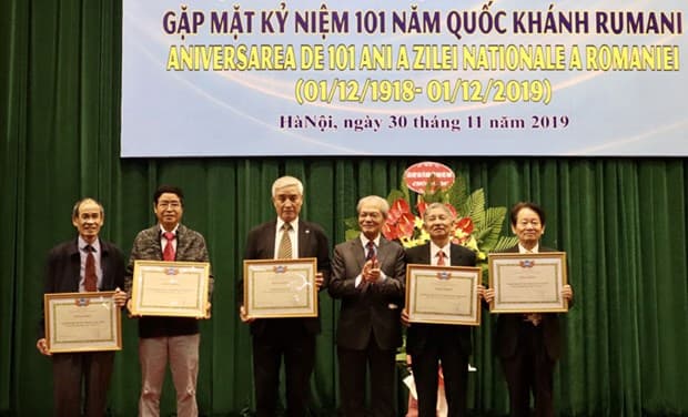 Vietnam, Romania tighten bilateral cooperation