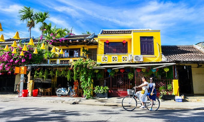 Hoi An appeals to the 'sole' in pedestrianization drive
