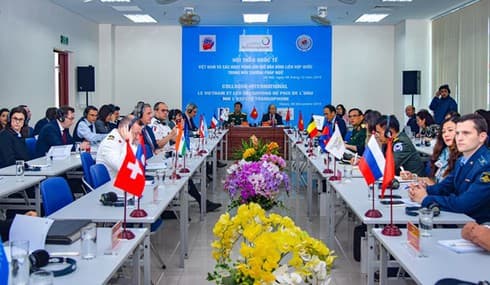Seminar talks UN peacekeeping mission in Francophone environment