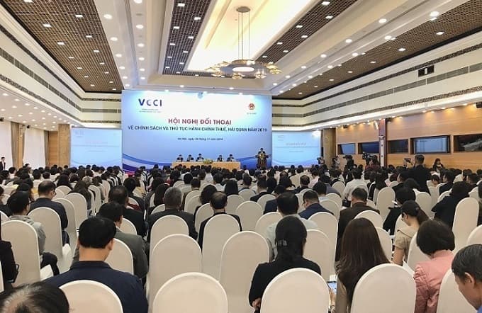 Local firms complain about tax refund delays