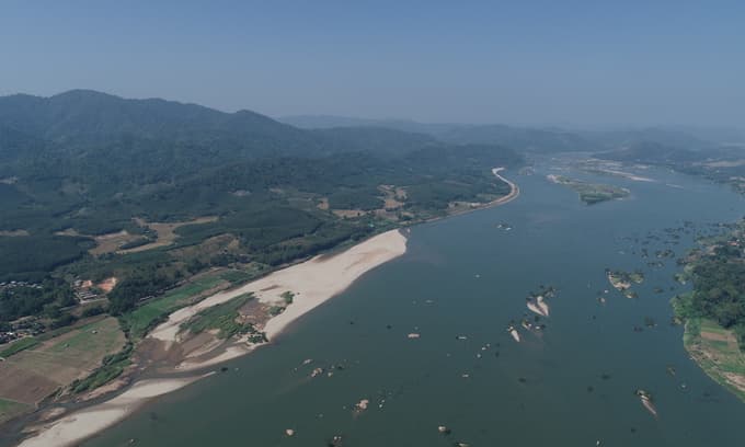 Mekong River turns aquamarine due to low flows