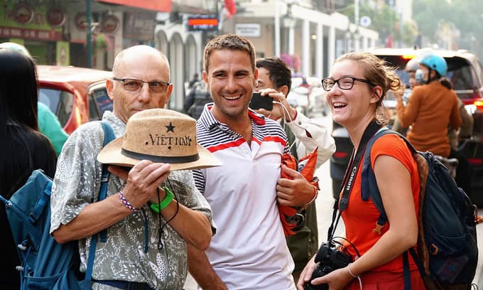 Tourists don’t have much to spend on in Vietnam: forum