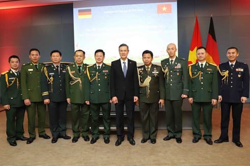 Army’s 75th anniversary celebrated overseas